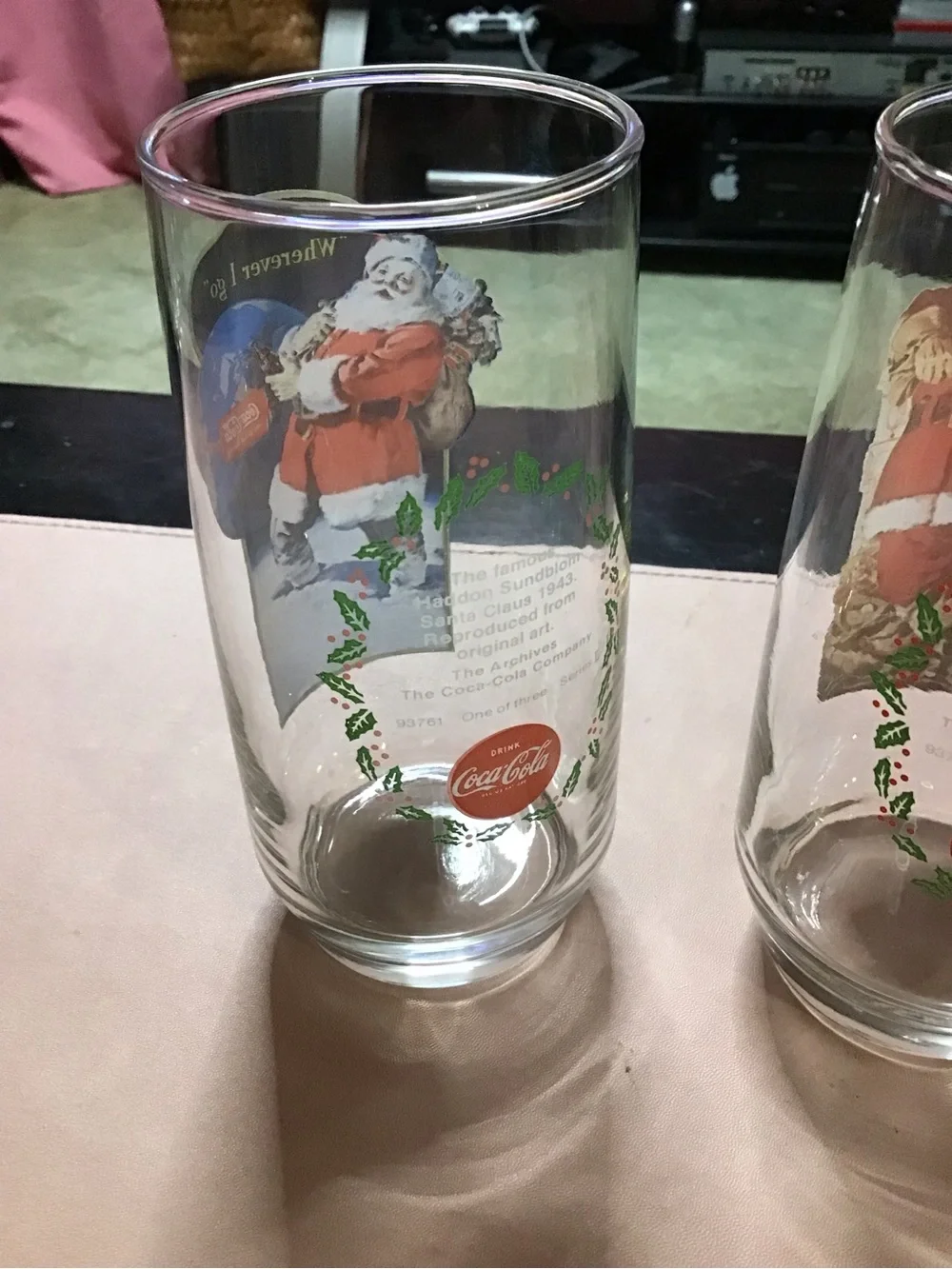 4 Vintage Coca-Cola Santa Christmas Glasses Set Collectable Glassware Coke